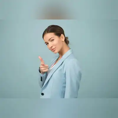 贺林林